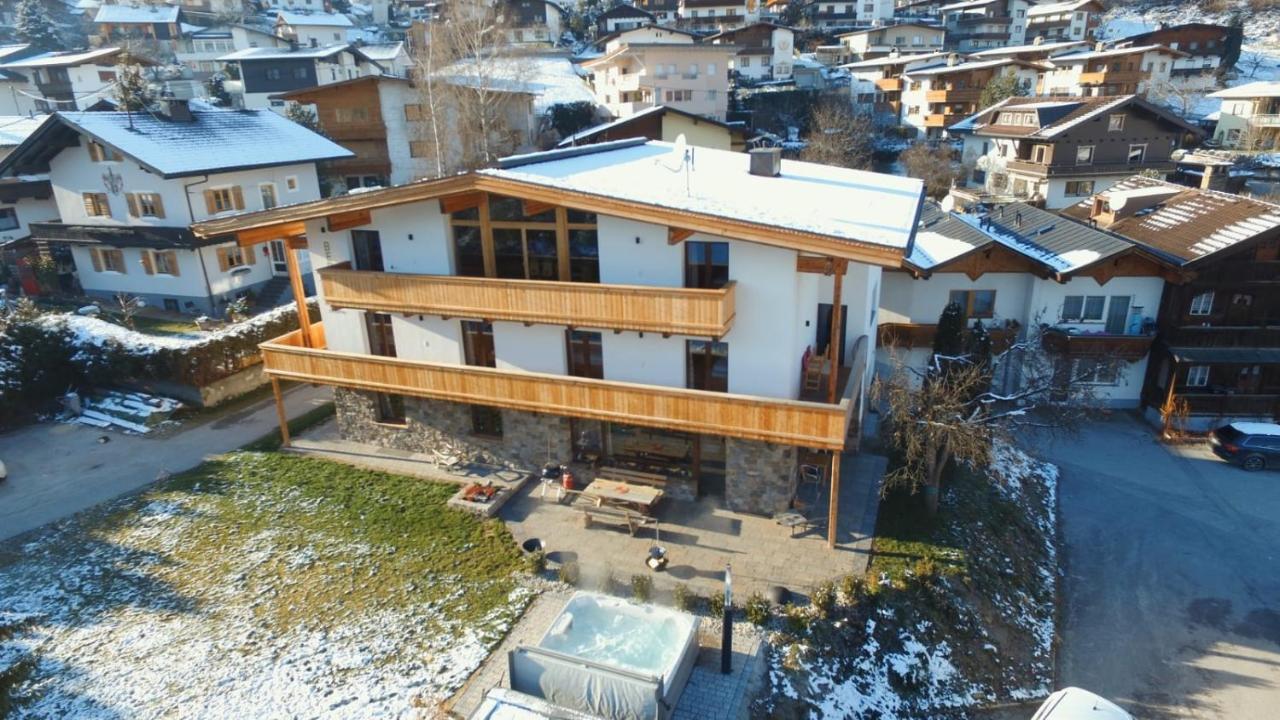 Berghof Zillertal Lägenhet Fügen Exteriör bild